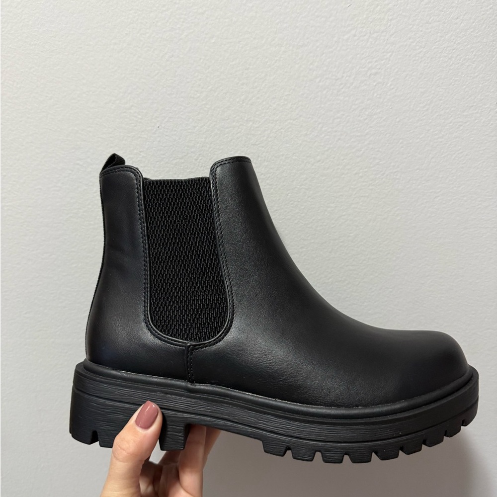 Carly Boot